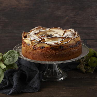 Torta de manzana, crema y pasas: te sorprenderá lo fácil y delicioso que puede ser este pastel