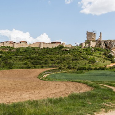 El pequeño pueblo medieval de Soria que parece anclado en el tiempo y conquistó a Orson Wells es ideal para una escapada
